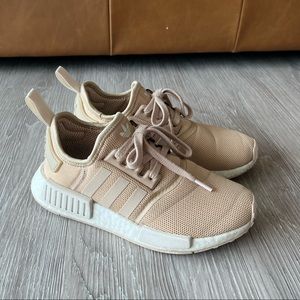 tan nmd's